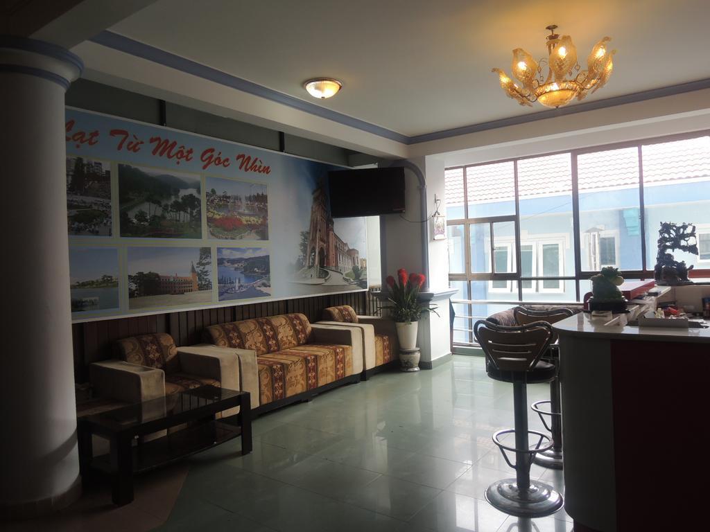 Y Lan Otel Dalat Dış mekan fotoğraf